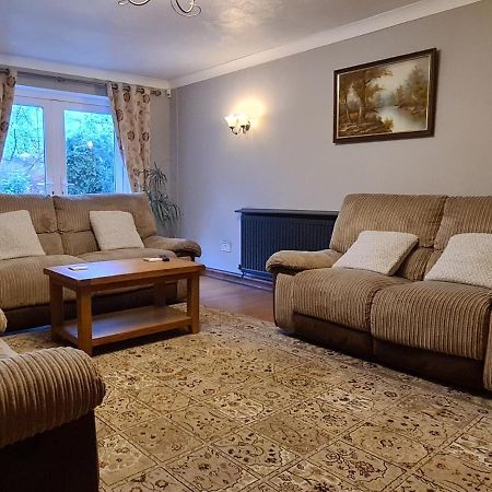Spacious, 5 Bed House For 9 In Chester Eksteriør bilde
